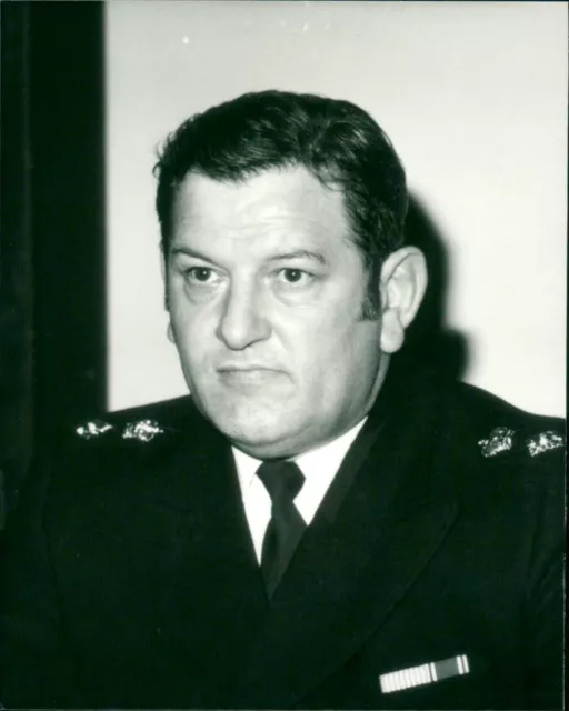 1984 - GALLEY CH SUPT PETER B NEW SCOTLAND YAR... - Vintage Photograph 3824758