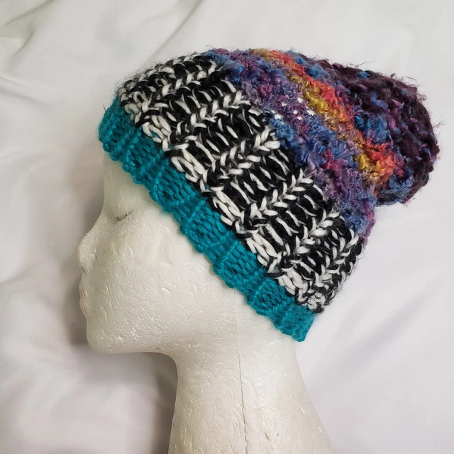 USED WOMEN'S O'Neill Multicolor Loose fit Beanie Hat One Size