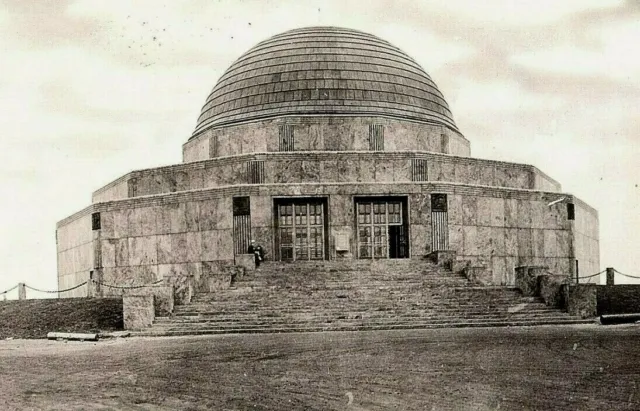 Rppc Vintage Postcard Real Photo Planetarium Building Chicago Illinois