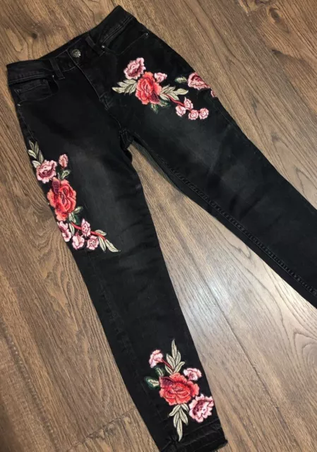 Nanette Lepore Black Embroidered Skinny Jeans  Size 0