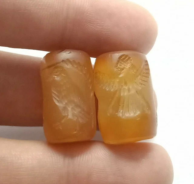 2 PCS Antique Agate Roman Medieval Intaglio Engraved Cylinder Historical Beads