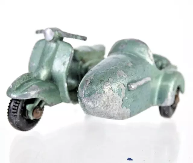 LESNEY LAMBRETTA TV 175 SIDECAR TOY SCOOTER Collectible Motorcycle MATCHBOX 36