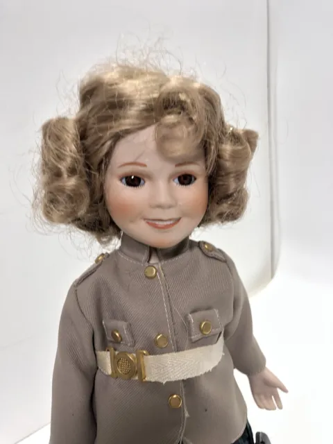 Danbury Mint Dolls of the Silver Screen Shirley Temple Wee Willie Winkie 1986 2