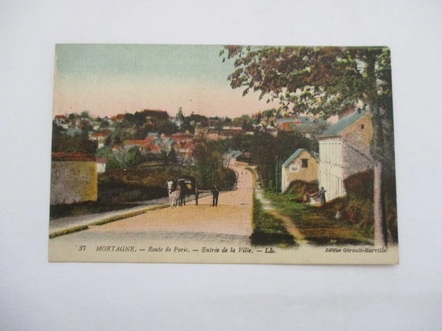 Cpa Orne 61 Mortagne Route De Paris Entree De La Ville