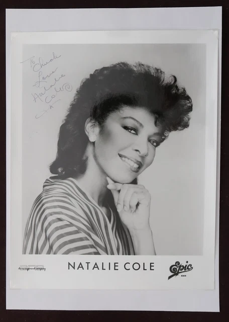 Natalie Cole - singer - autographed photo