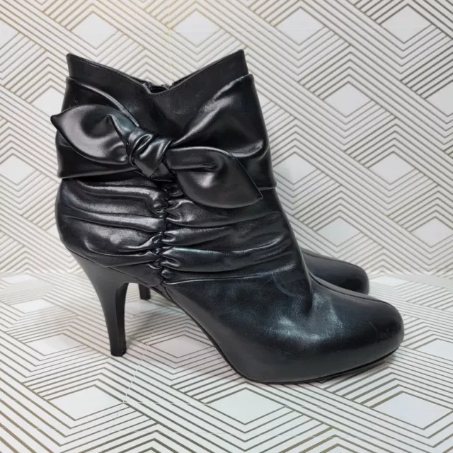 Nine West Women's Concer Black Leather Heeled Ankle Booties Size 8.5M Zip Up 2