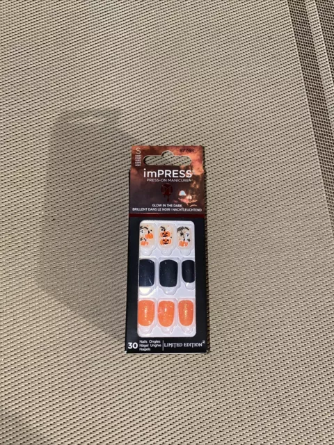 ImPress PressOn Manicure Nails Glow In The Dark Hey Boo-tiful Short 30 Ct Sealed
