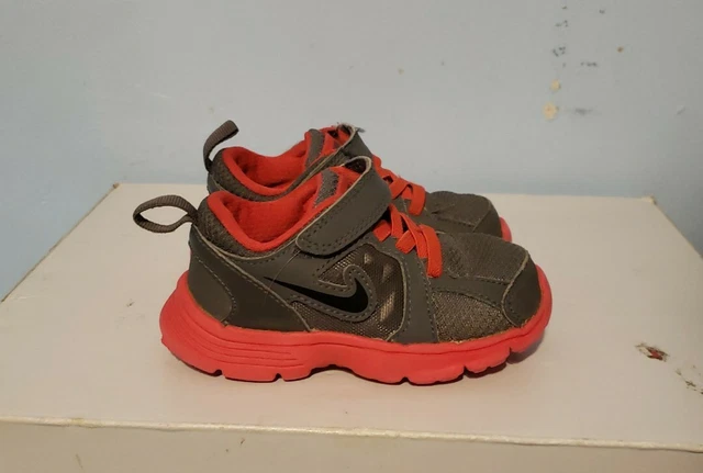 Nike Toddler's Size 5C Fusion Run Shoes Dark Grey/Black 525592-012