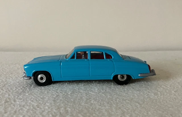 VERY RARE VINTAGE TRIANG SPOT ON JAGUAR MARK 10 MODEL No 218 RESTORED £ ...