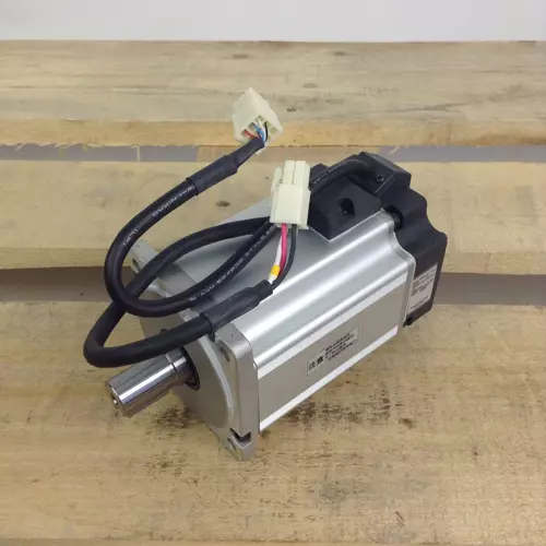 Panasonic MSMD092S2U       Brushless servo motor