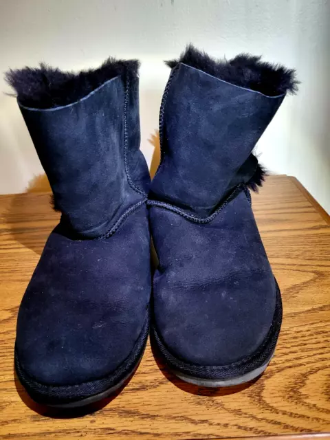 EMU Australia Denman Lo Sheepskin Boots WOMEN's Size 11