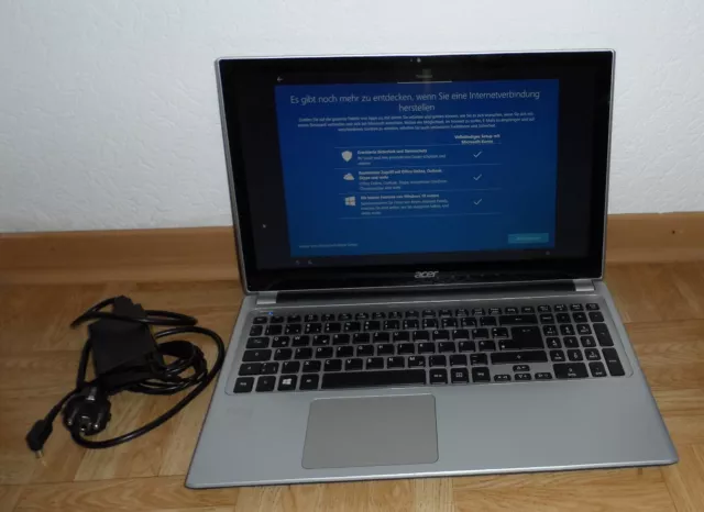 ACER ASPIRE V5-571P  / Intel i5 2, 15,6 Zoll  4 GB RAM  250 GB