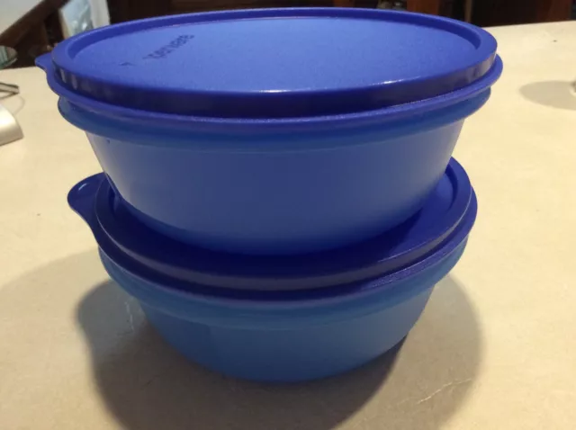 2 TUPPERWARE BRAND NEW 600 ml BLUE BOWLS WITH SEALS EVERYDAY CEREAL STORAGE KIDS