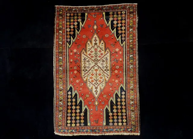 Alter Teppich-Old rug