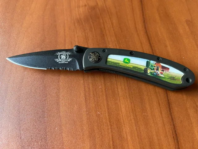 John Deere Smith & Wesson Golden Issue 150TH Anniversary Limited Knife