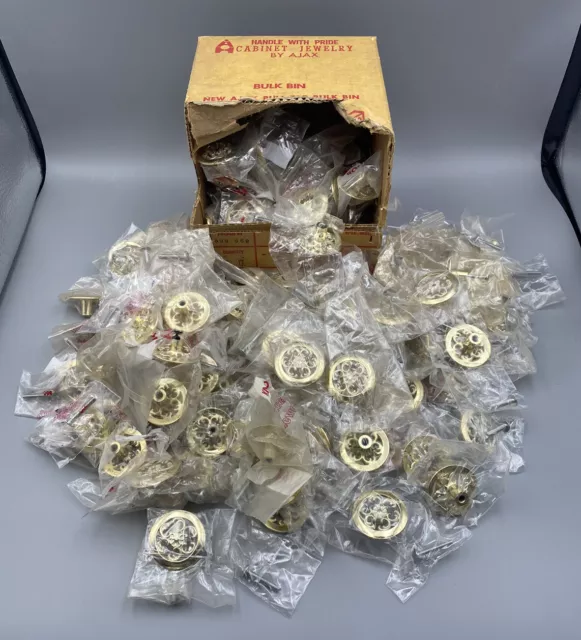 HUGE Lot of 148 VTG 1970s Gold And White Drawer Pull Knob 1.5" Inch