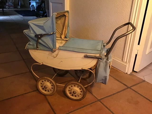 ANCIEN ET PETIT landau en bois pour poupée,XIXe siècle,jouet ancien
