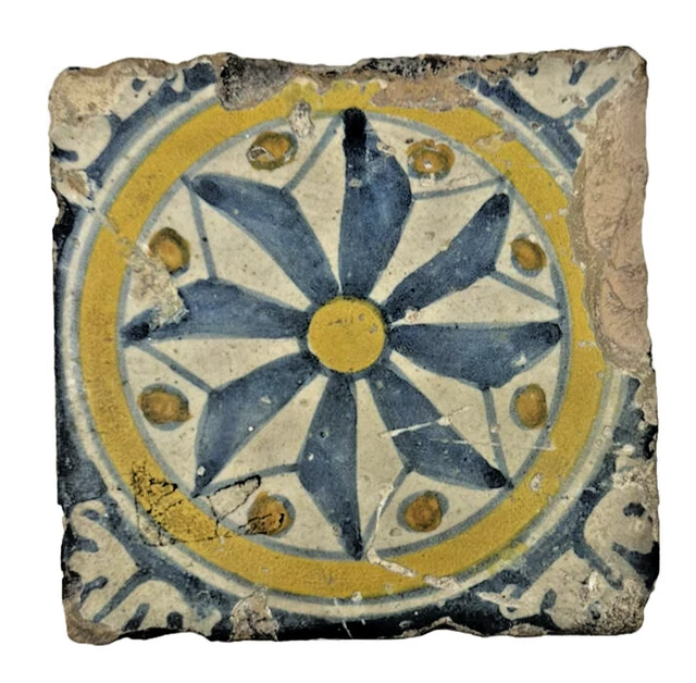 Beautiful Mid 17th C. Hand-Painted Delft Polychrome Glazed Ceramic Tile - Star