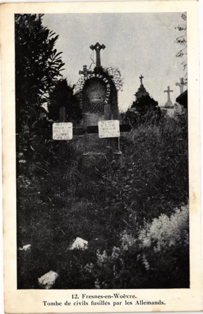 CPA Fresnes in Woevre-Tomb of Civilians Shot by Germans (184240)