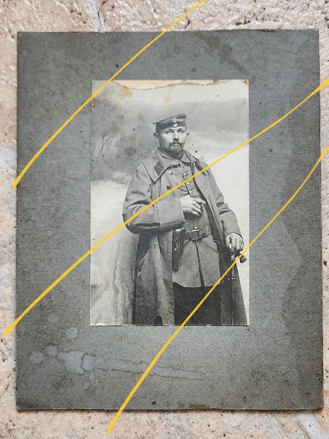 Foto AK feldgrauer Soldat Portrait 1 WK Bayern, Pistolentasche 08, Kragenspiegel