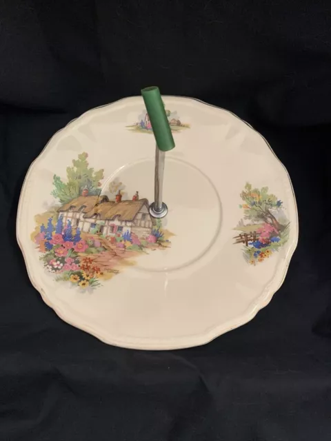 Alfred Meakin England Hathaway Thatched Cottage Bakelite-Handle Cake Plate 22cm