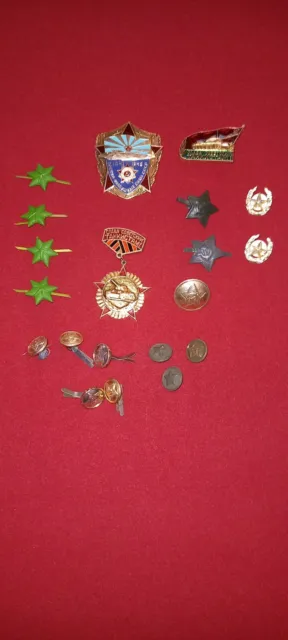 Uniform SET GSSD Rote Armee UDSSR Abzeichen Orden Sterne Effekten KVP russisch