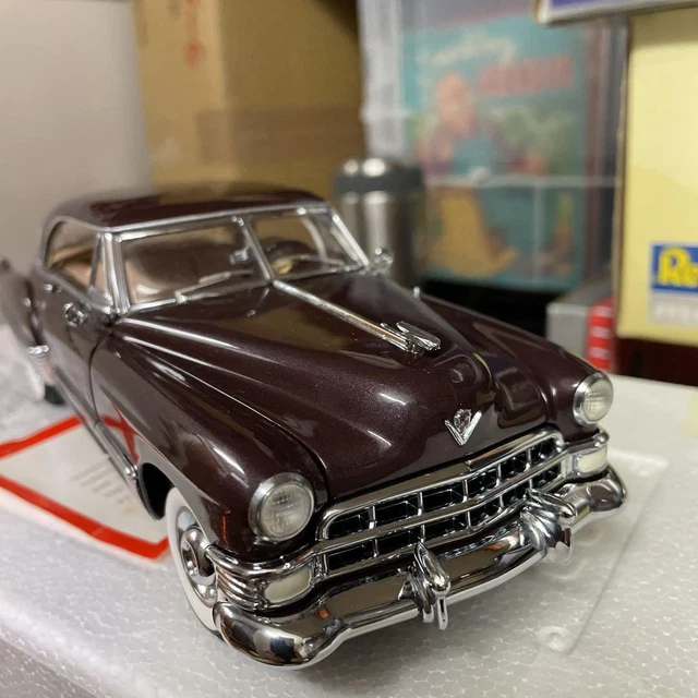 渋い、珍しいカラーです❗️フランクリンミント　キャデラッククーペ・デビル　1949 FRANKLIN MINT 1949 Cadillac Coupe DeVille Limited Edition ,#9455