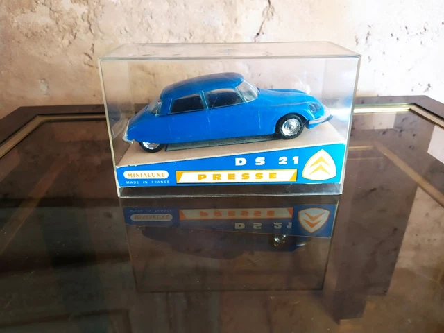 MINIALUXE - 1/32 - Citroën DS 21 - Presse - boite | BRICABOCK