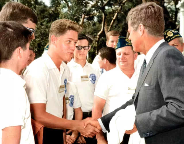 John F Kennedy Jfk Shaking Hands With Young Bill Clinton 8x10 Picture Celebrity