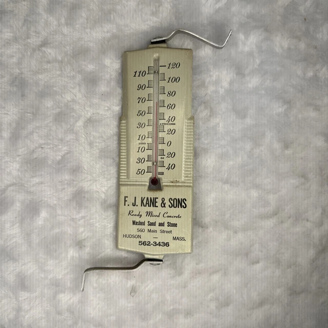 1960s Mod Butterflies Butane Refillable Electronic Lighters - Set Of 5 Pieces Retro Design