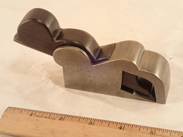 Antique 'Unmarked' English Steel Bull Nose Rebate Rabbet w/ NICE ROSEWOOD Wedge!