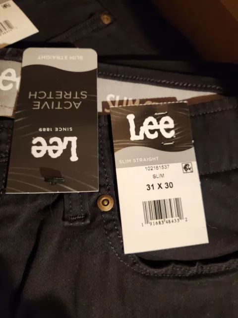 Lee Jeans Mens size 31 x 30 slim straight, active stretch Black, brand new