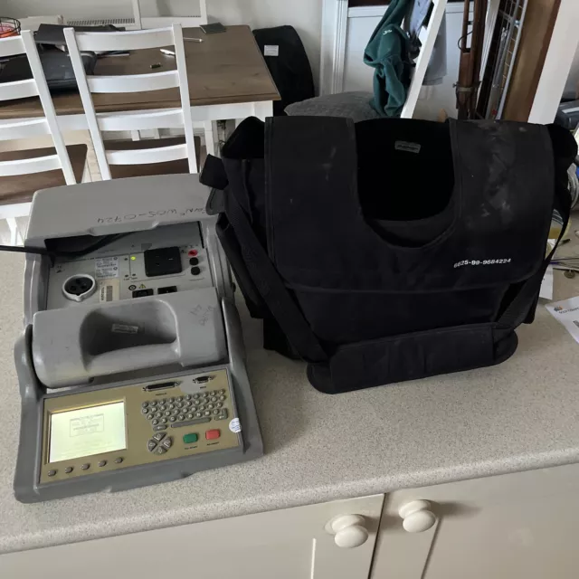 Seaward Supernova Plus PAT Tester con custodia e istruzioni | Venduto così com'è
