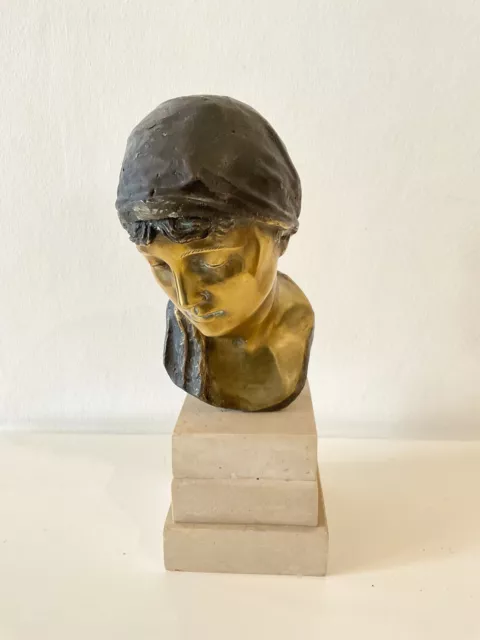 EDUARDO ROSSI Buste De Femme En Bronze Portant Un Bandeau Foulard Sculpture