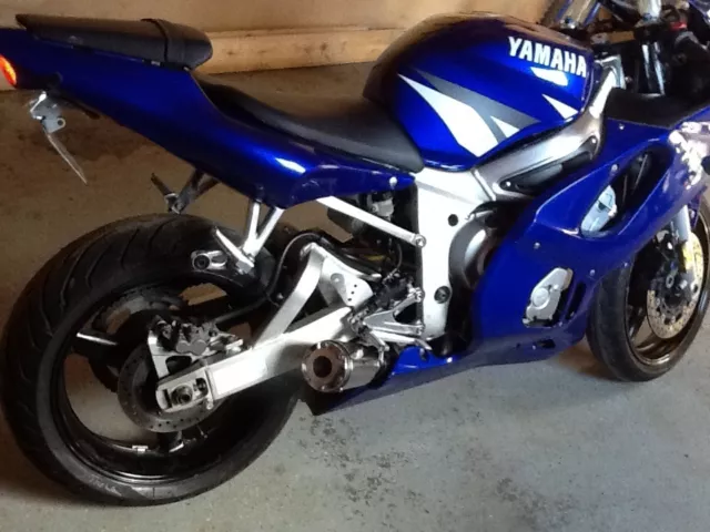2002 yamaha r6 exhaust