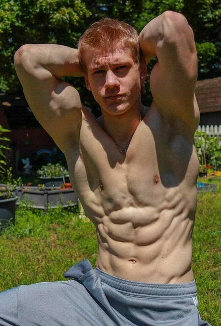 SHIRTLESS MALE MUSCULAR Jock Red Hair Flexing Arm Pits Beefcake PHOTO ...