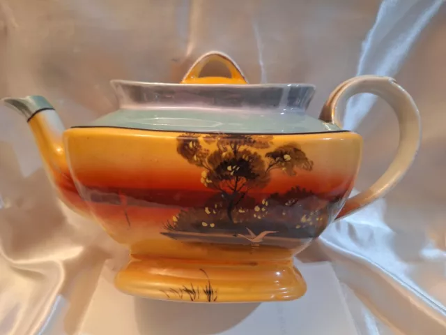 Large  Vintage Japanese 4 Color Lustre Teapot With Landscape