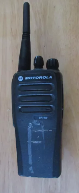 Motorola MOTOTRBO DP1400 UHF 4 Watt DMR Digital Walkie-talkie Two Way Radio X 1