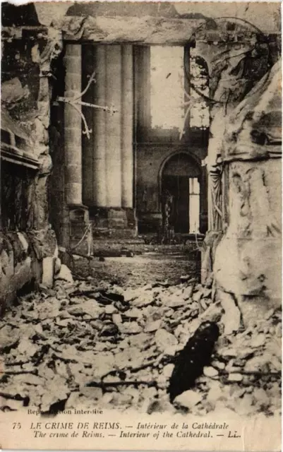 CPA AK Le Crime de Reims - Interior of the MILITARY Cathedral (731232)