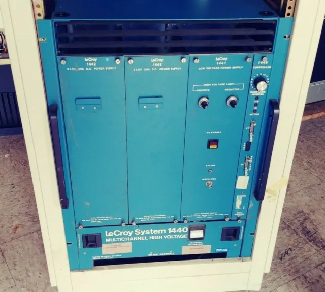 Lecroy 1440 System Modular Multichannel High Voltage CAMAC Control Mainframe (*)