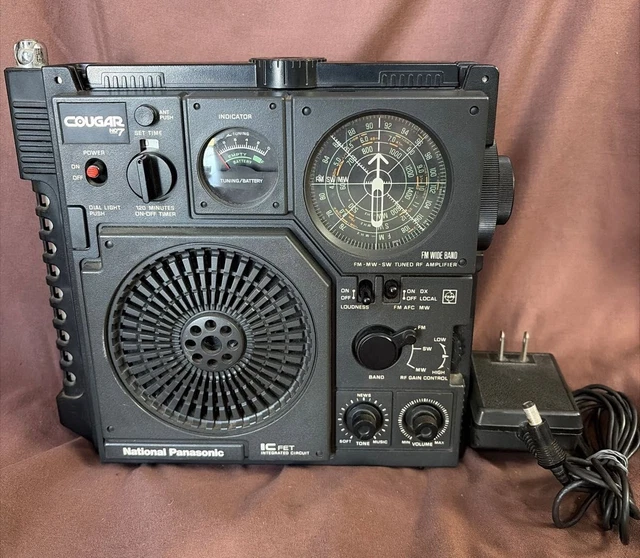 NATIONAL PANASONIC RF-727 COUGAR No 5 AM SW Radio Serviced Tested