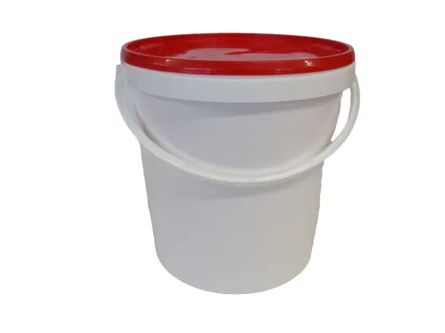 USED 20 Litre White Plastic Bucket Container with Lid & Handle  Pack of 2