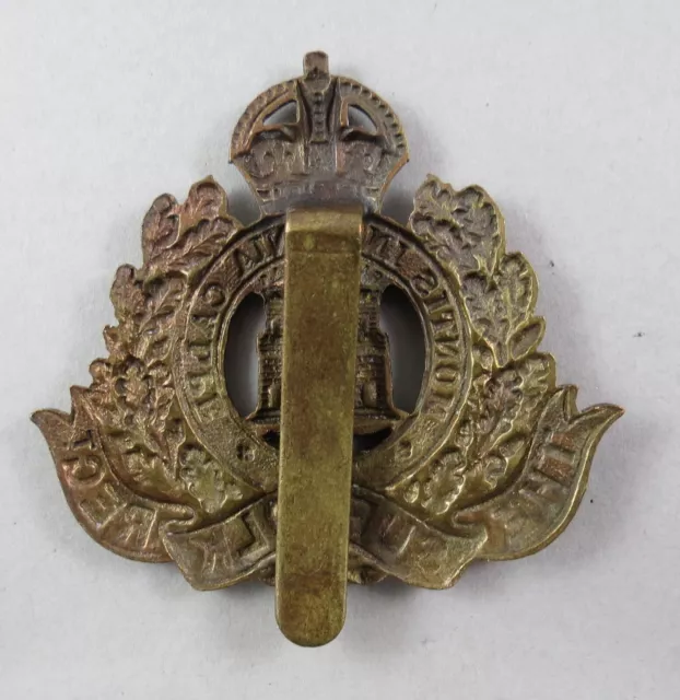 Military Cap Badge Brass War WW1 Economy The Suffolk Regiment British Army 2