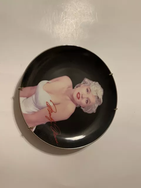 Marilyn Monroe Norma Jean 1997 Sophisticated Lady Collector Plate Bradex