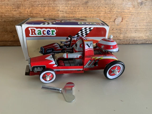 Images de Voiture Jouet Vintage Rouge – Téléchargement gratuit sur eepik