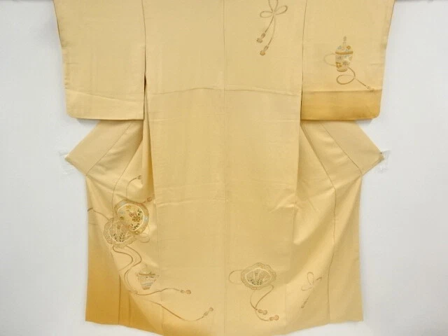 45624# Japanese Kimono / Antique Kimono / Embroidery / Floral Plants & Mirro