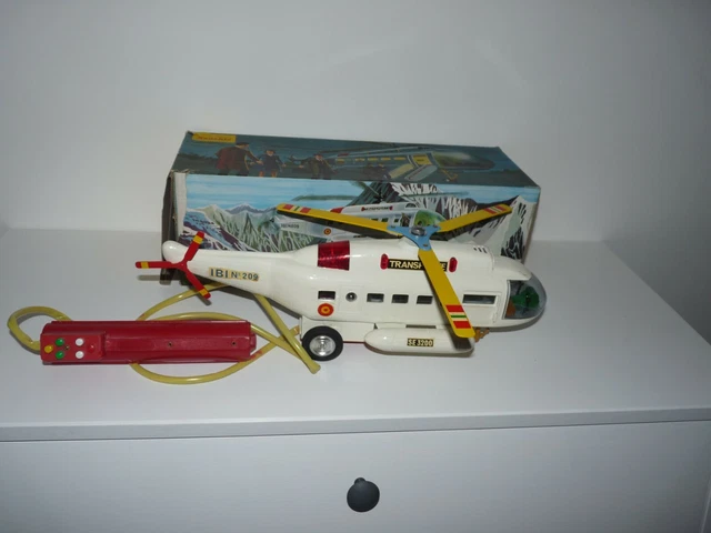 Navette Spatiale : Ancien Jouet en plastique en boite d'origine