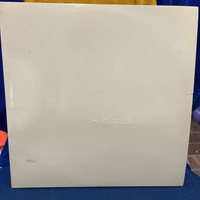 "THE BEATLES" White album (LP reissue français PATHE MARCONI SMO 2051/2) MINT