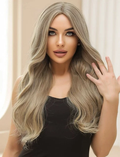 Perruque Synthétique Longue Ondulée Blond Doré - Frange - Taille Moyenne + Bonnet Offerte