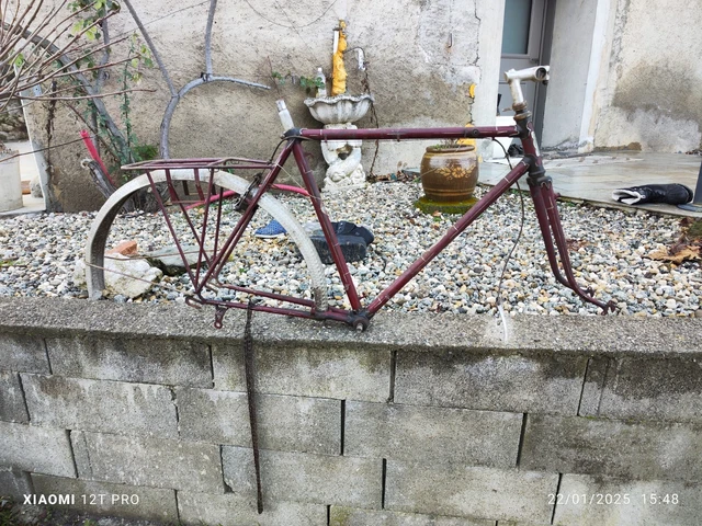 Cadre Vélo Vintage Des Années 1900 - Taille 58 Cm, Occasion, En Bon état Fonctionnel